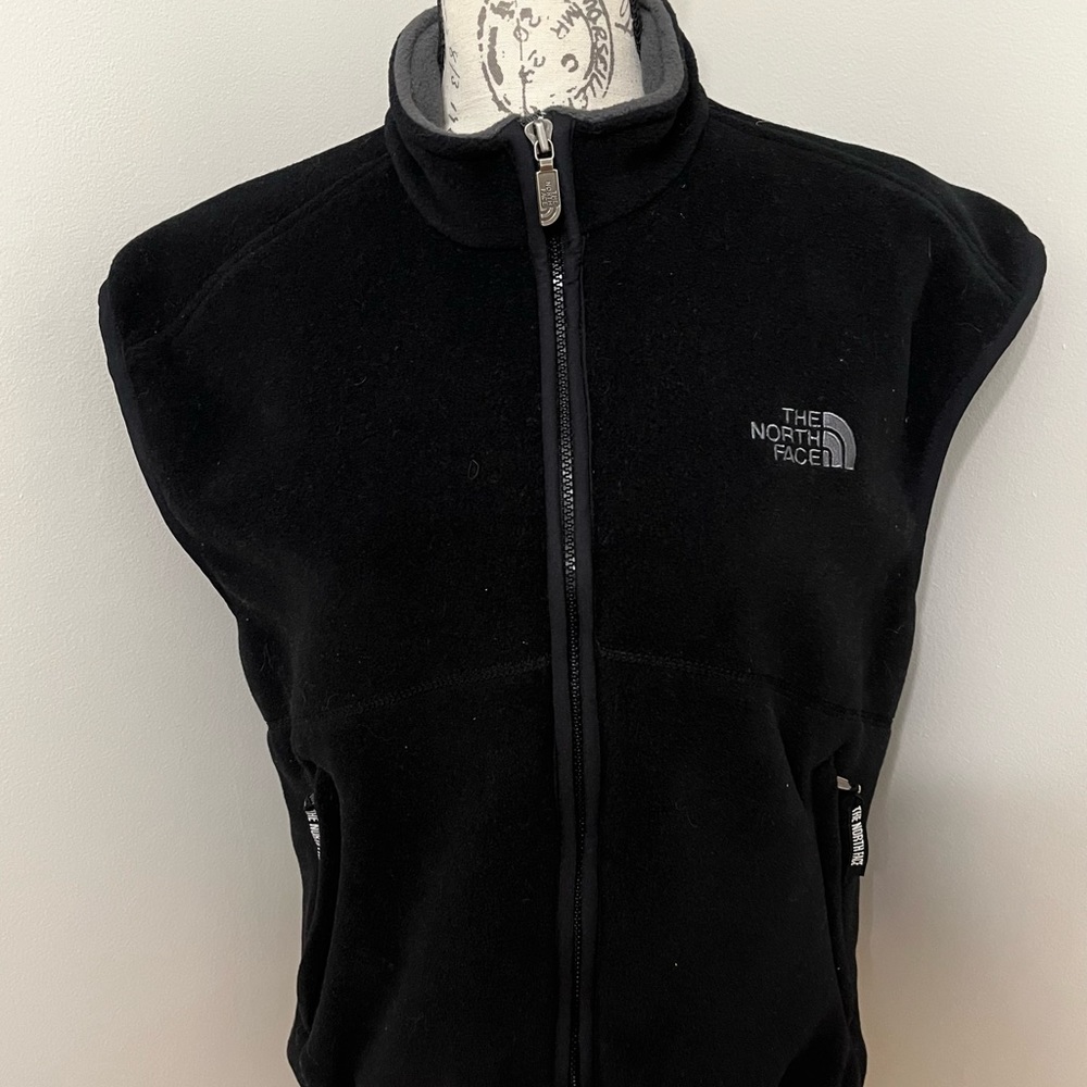 ♥️MENS THE NORTH FACE VEST♥️